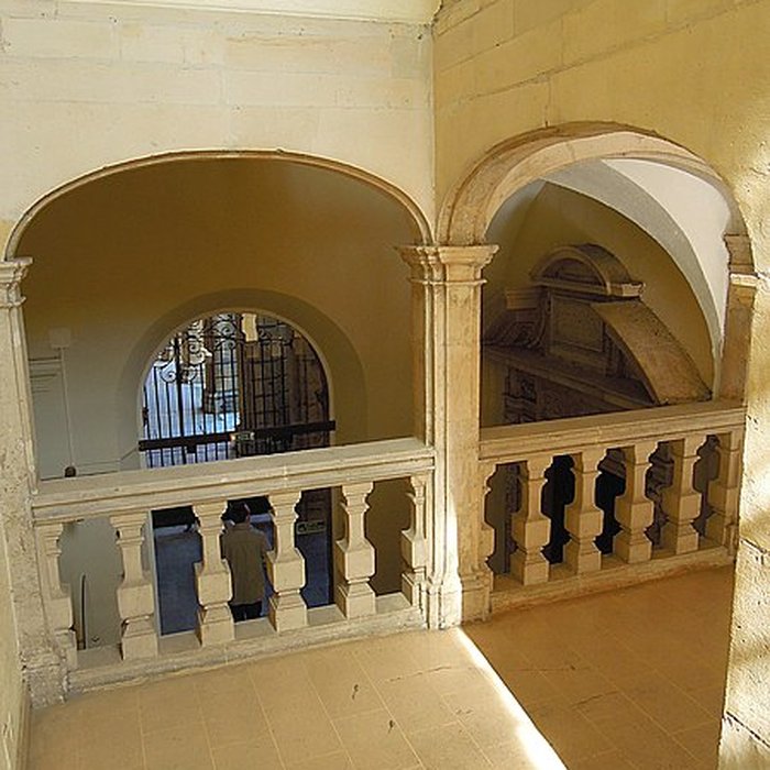 Photo de Abbaye de Saint-Arnould