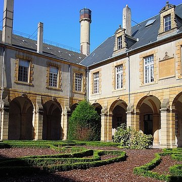 Abbaye de Saint-Arnould