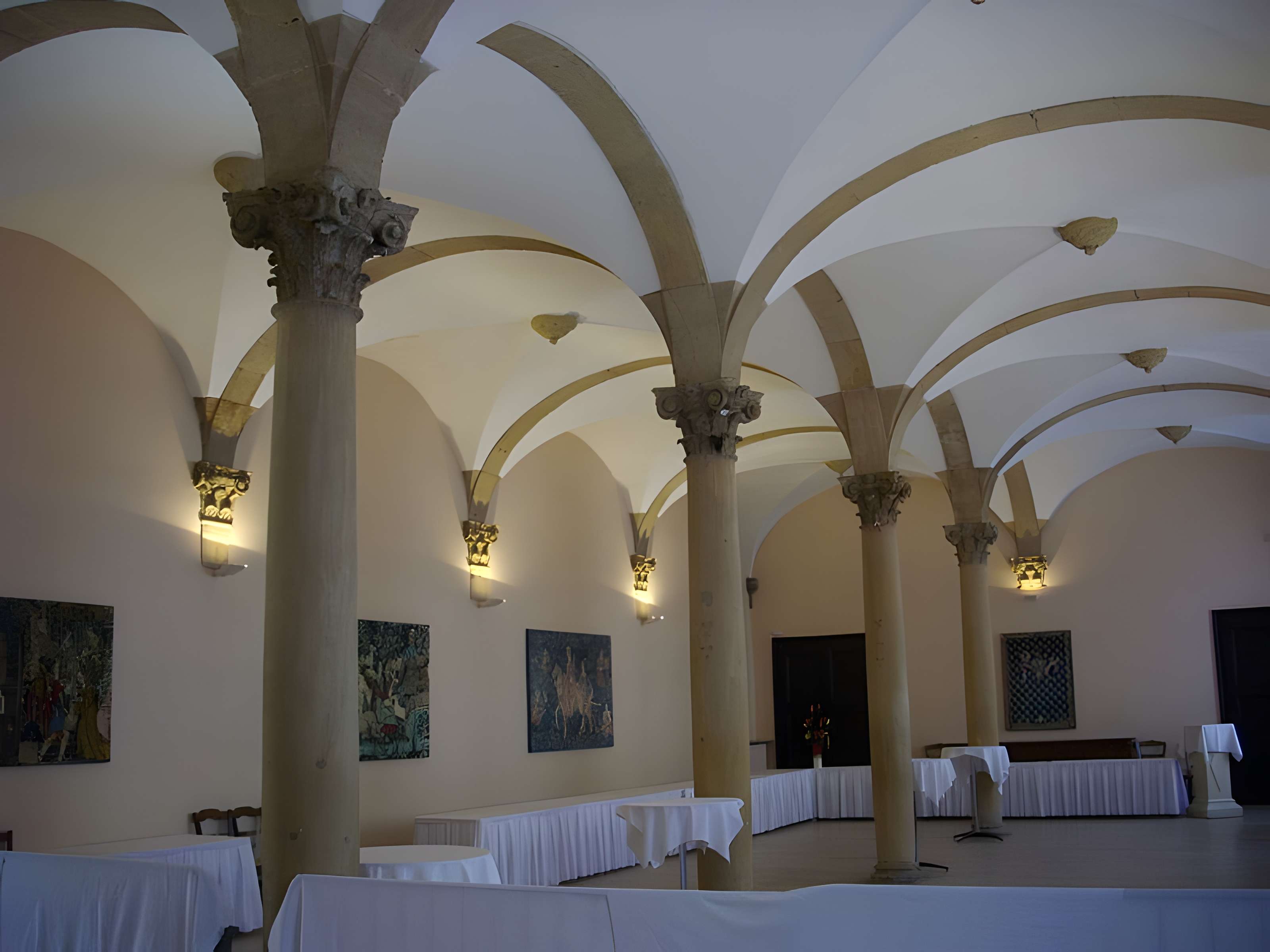 Abbaye de Saint-Arnould