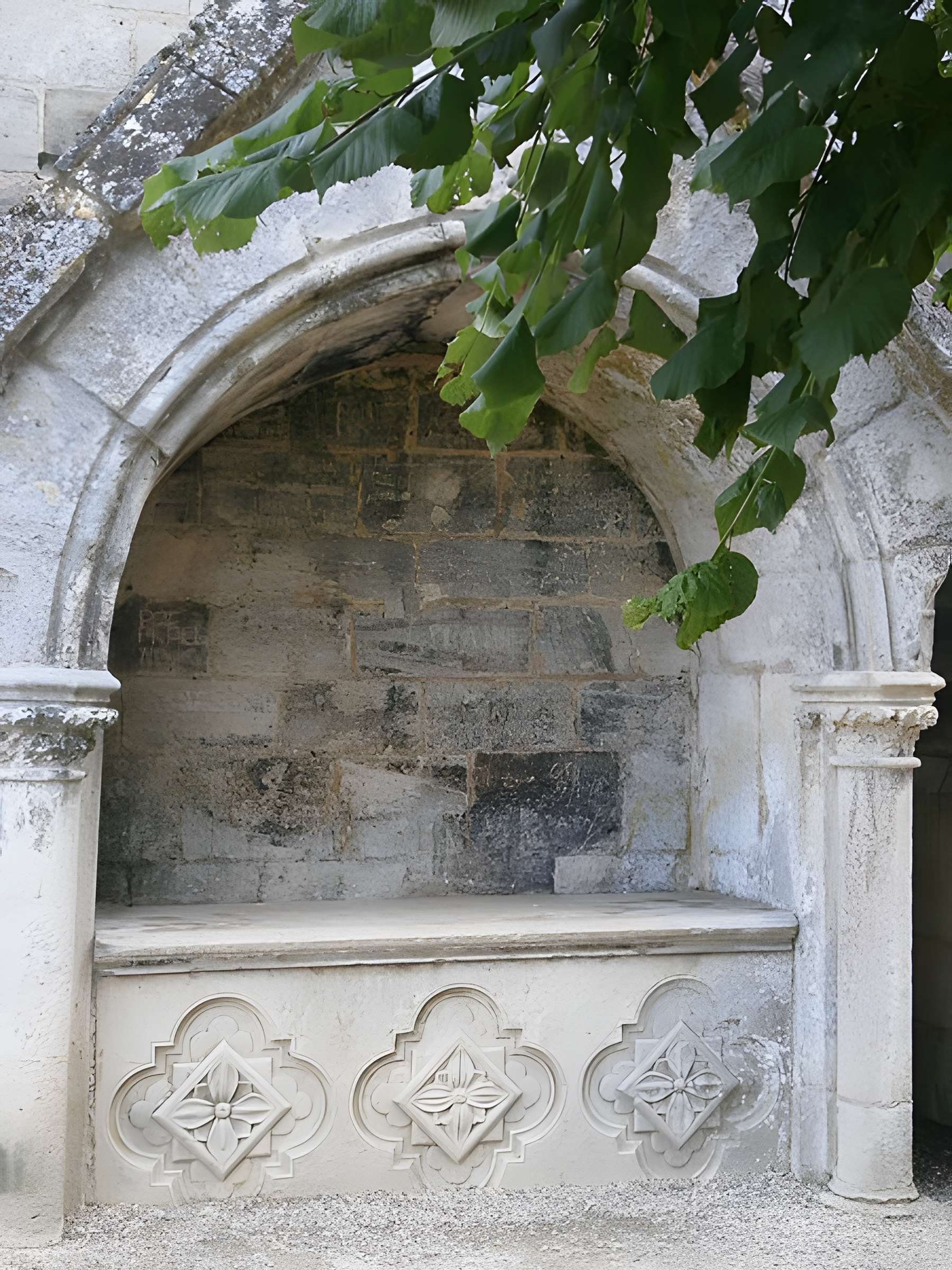 Abbaye de Saint-Jean-aux-Bois