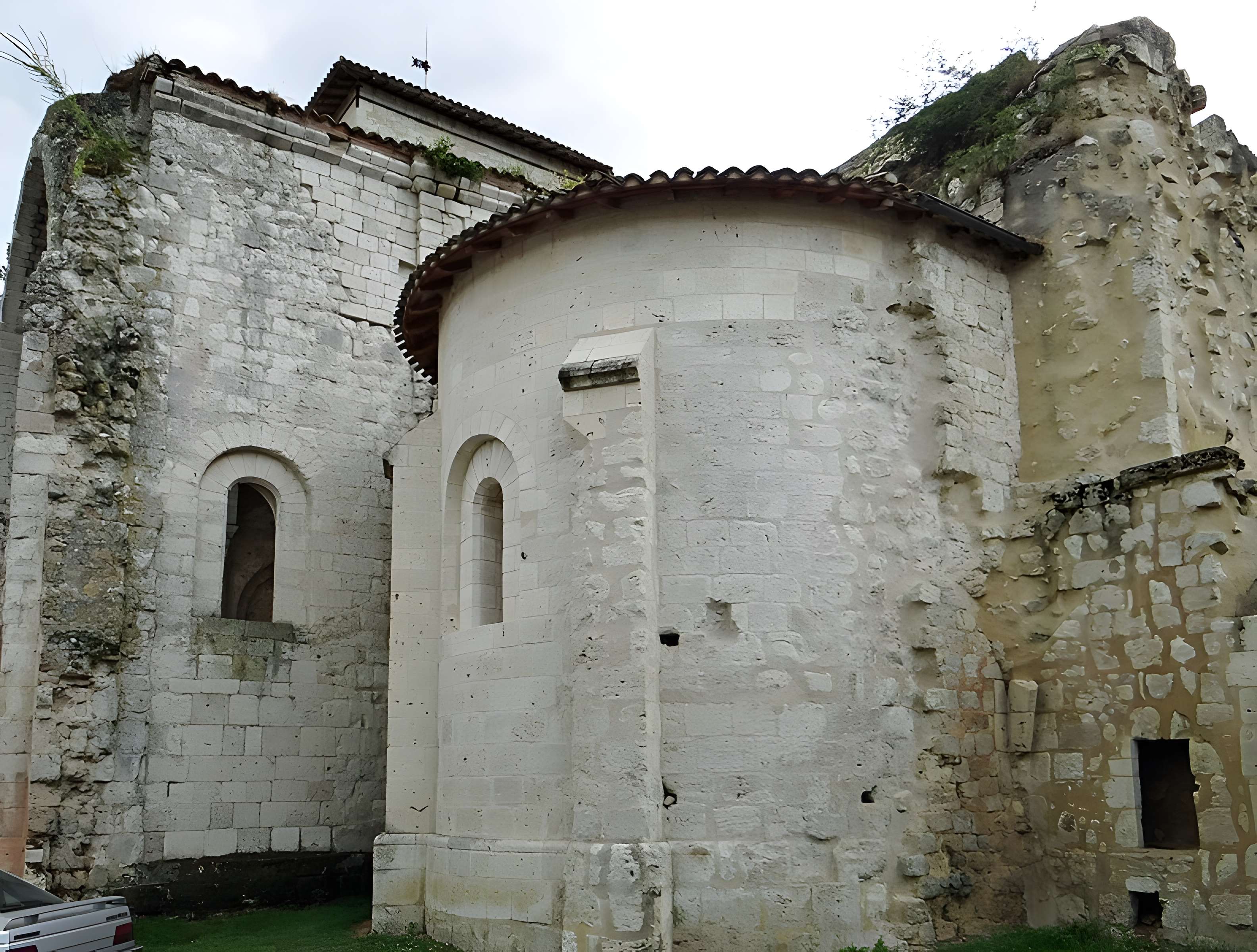 Abbaye de Saint-Maurin