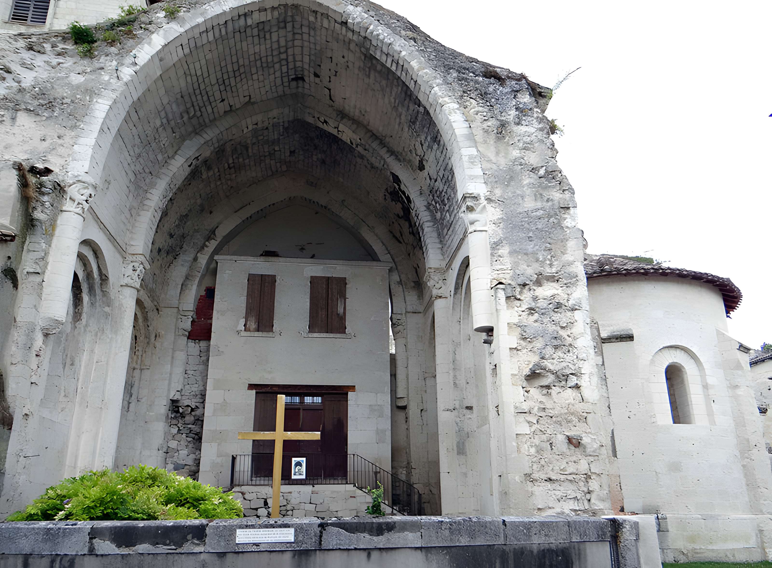Abbaye de Saint-Maurin