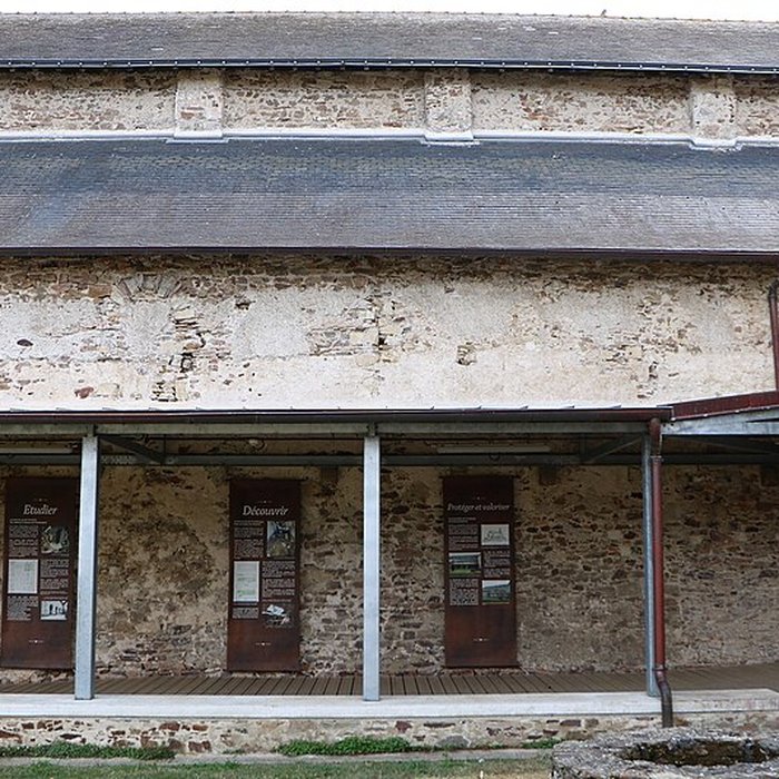 Photo de Abbaye de Saint-Philbert-de-Grand-Lieu