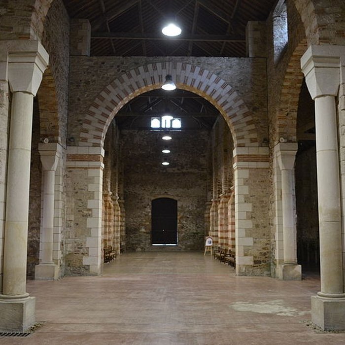 Photo de Abbaye de Saint-Philbert-de-Grand-Lieu
