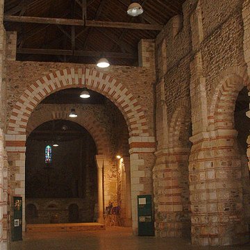 Abbaye de Saint-Philbert-de-Grand-Lieu
