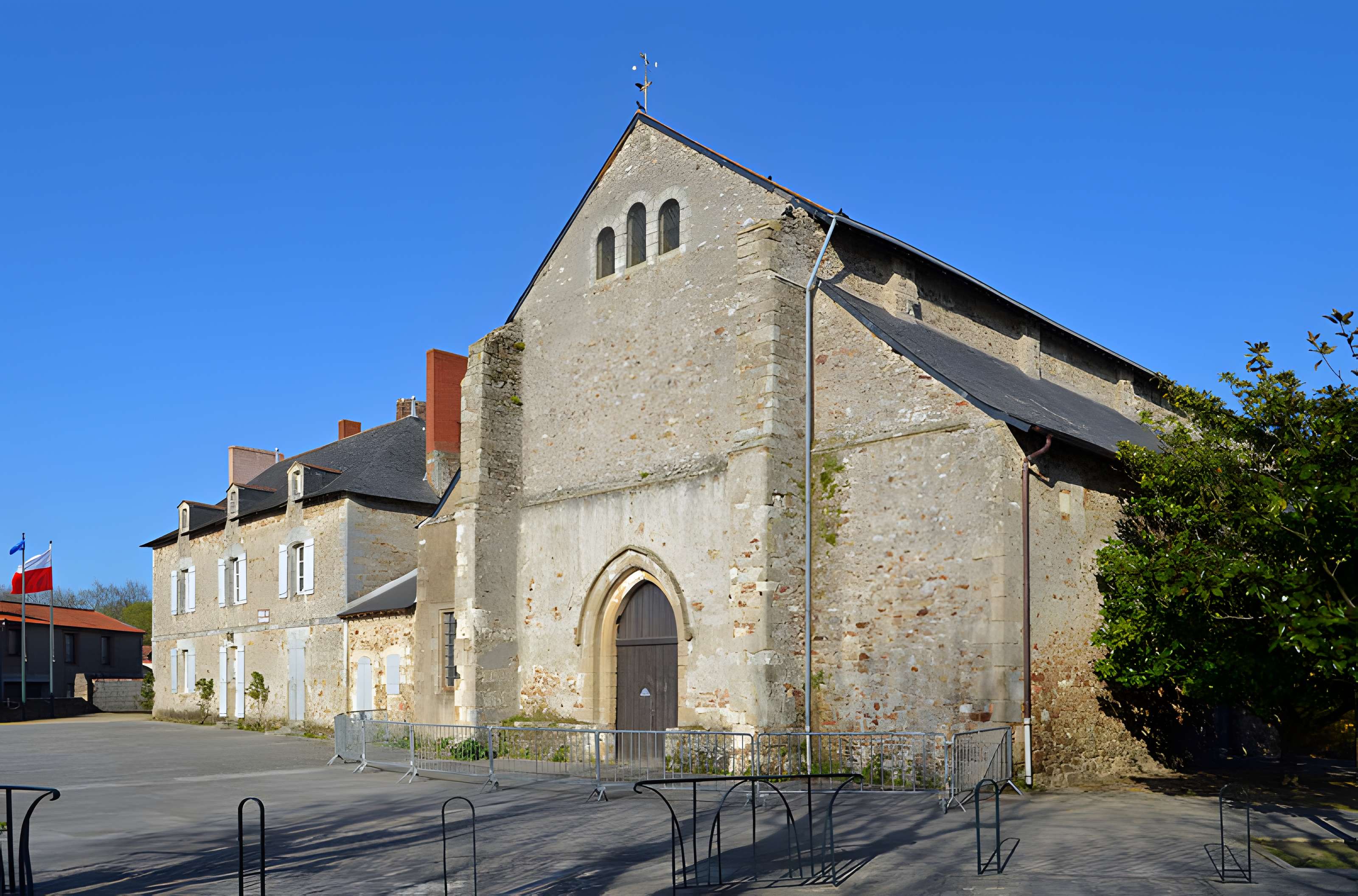 Abbaye de Saint-Philbert-de-Grand-Lieu