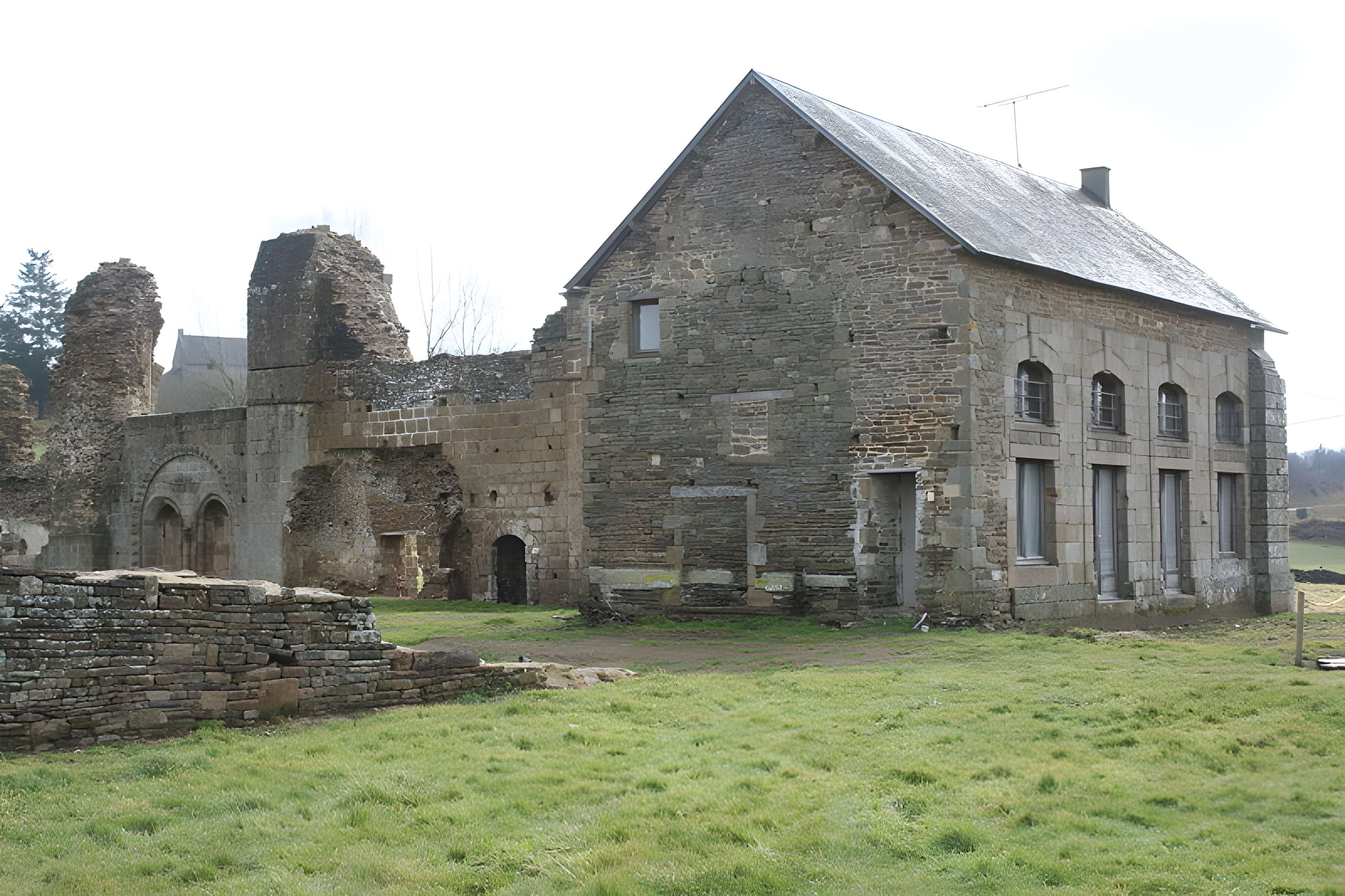 Abbaye de Savigny