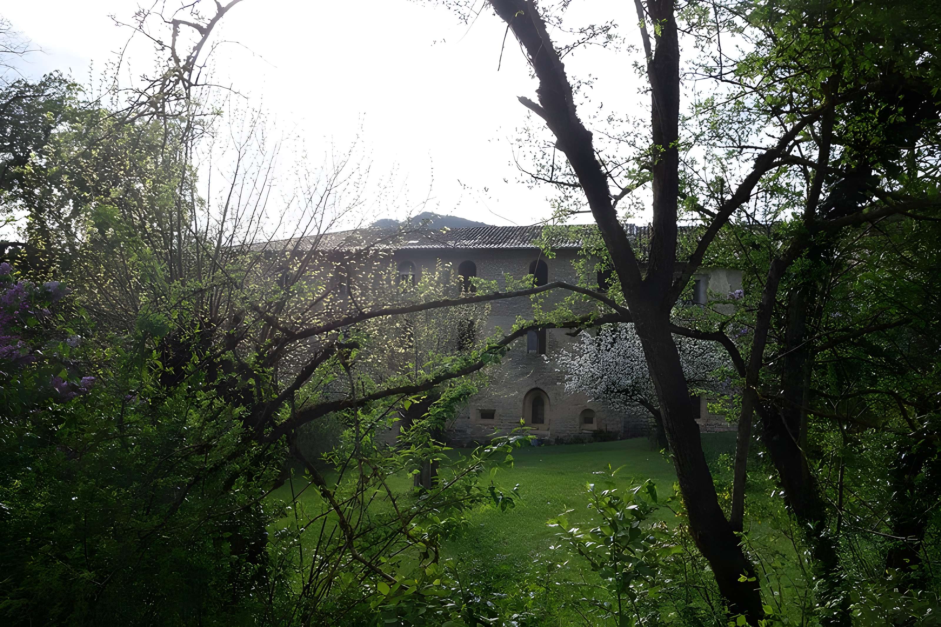 Abbaye de Valcroissant