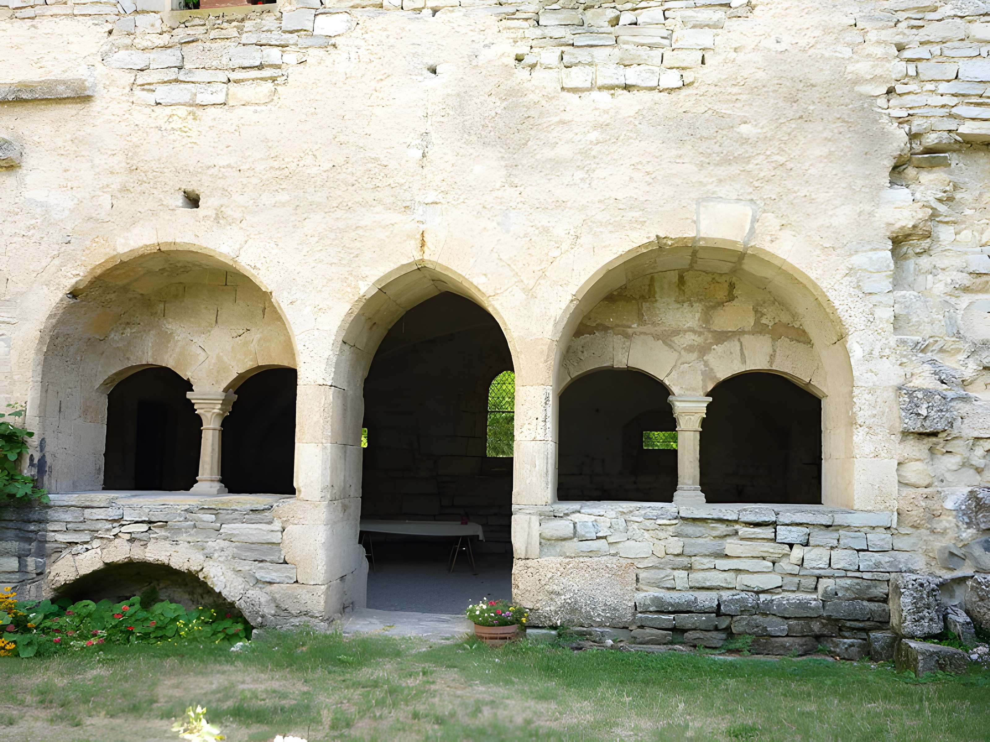 Abbaye de Valcroissant
