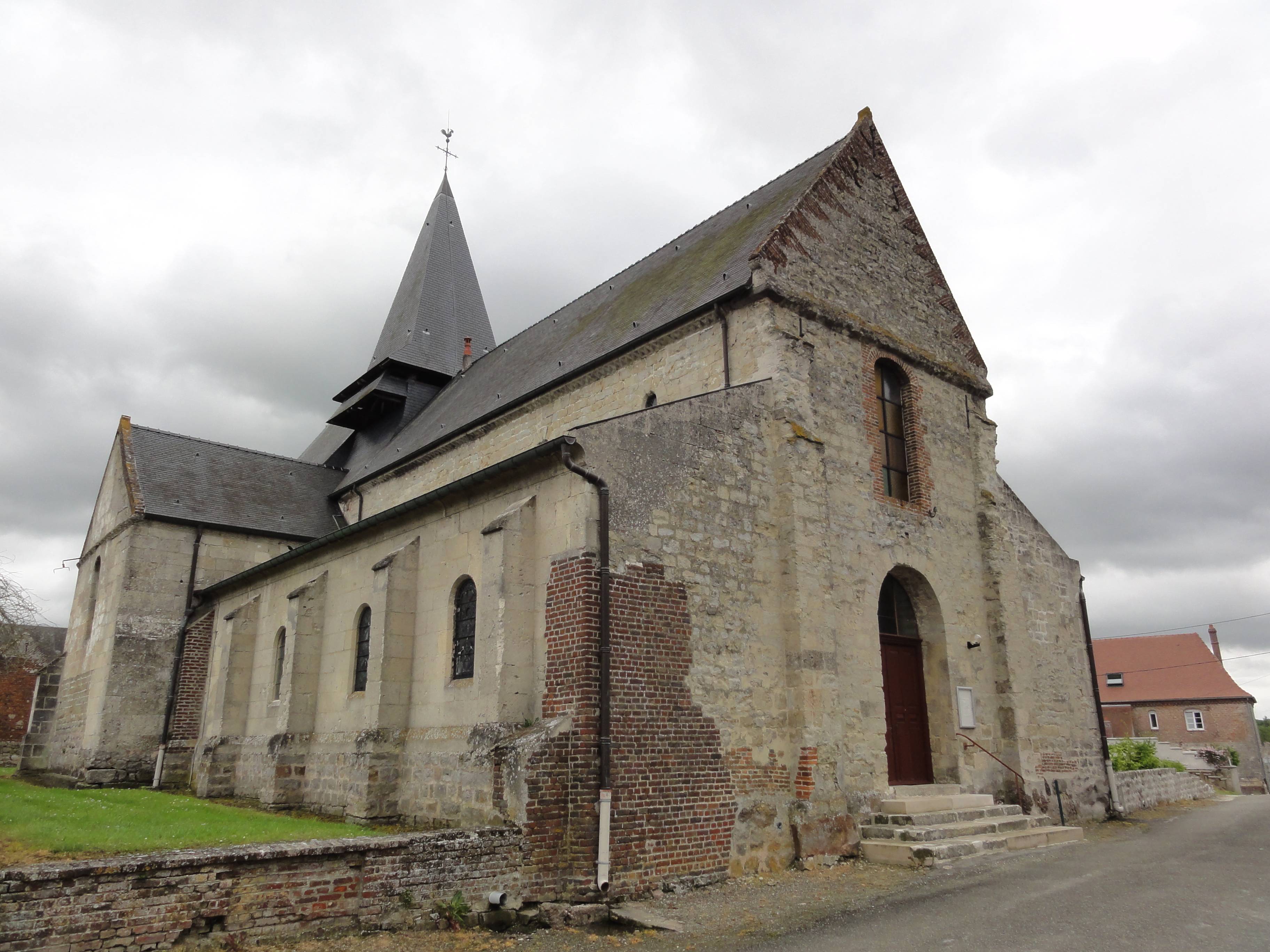 Photo de Kirche Saint-Jean-Baptiste de Versigny