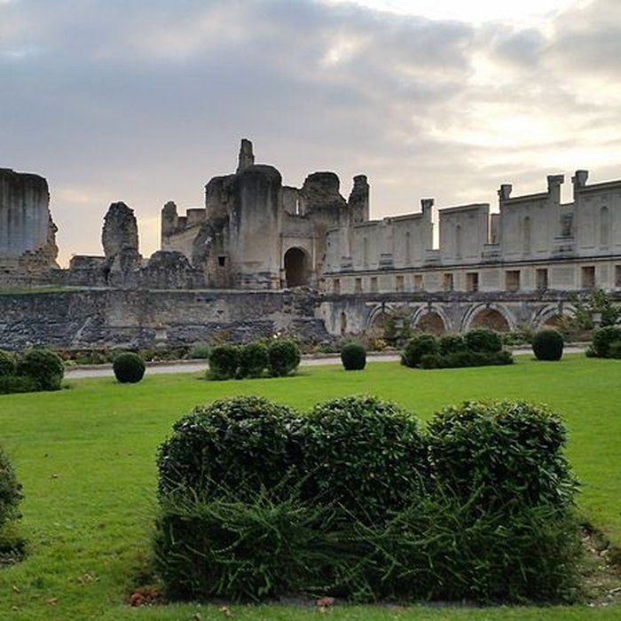 Photo de Château de Fère en Tardenois