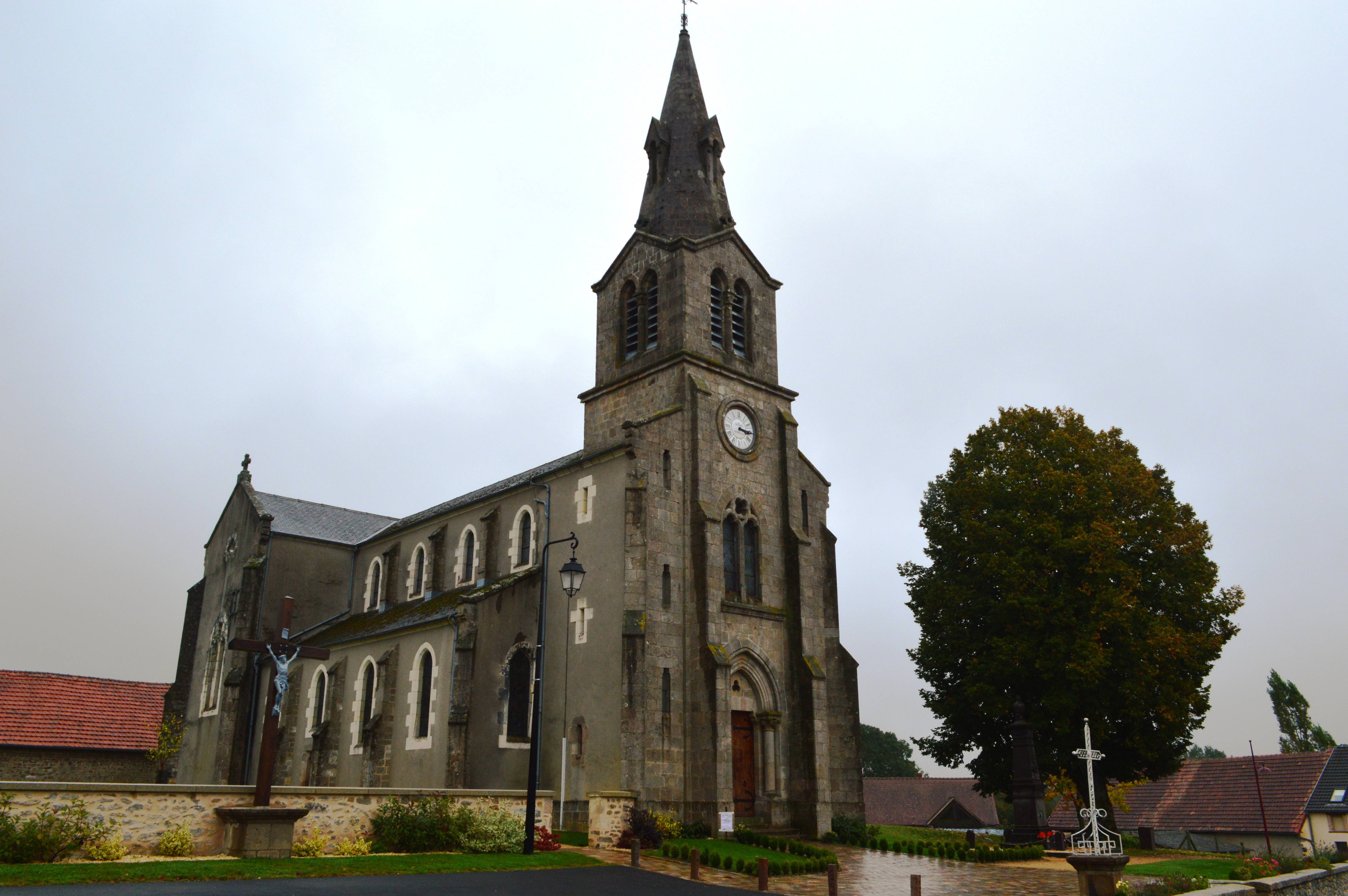 Photo de Église Saint-Pierre d'Arpheuilles-Saint-Priest