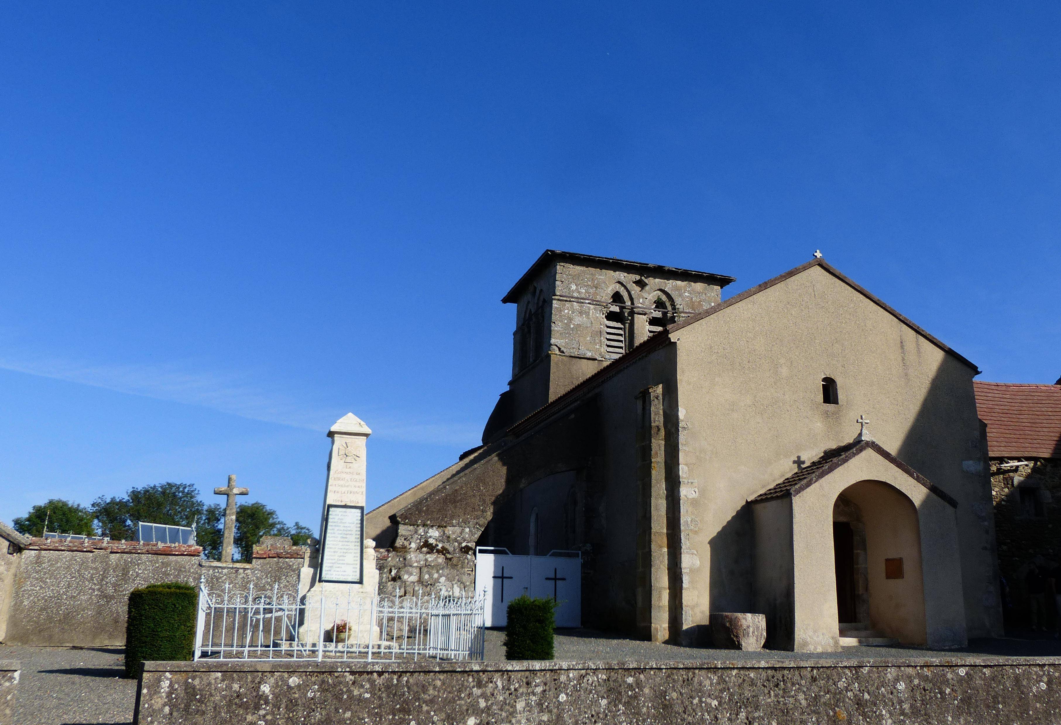 Photo de Église Saint-Pierre-et-Saint-Étienne de Chirat-l'Église