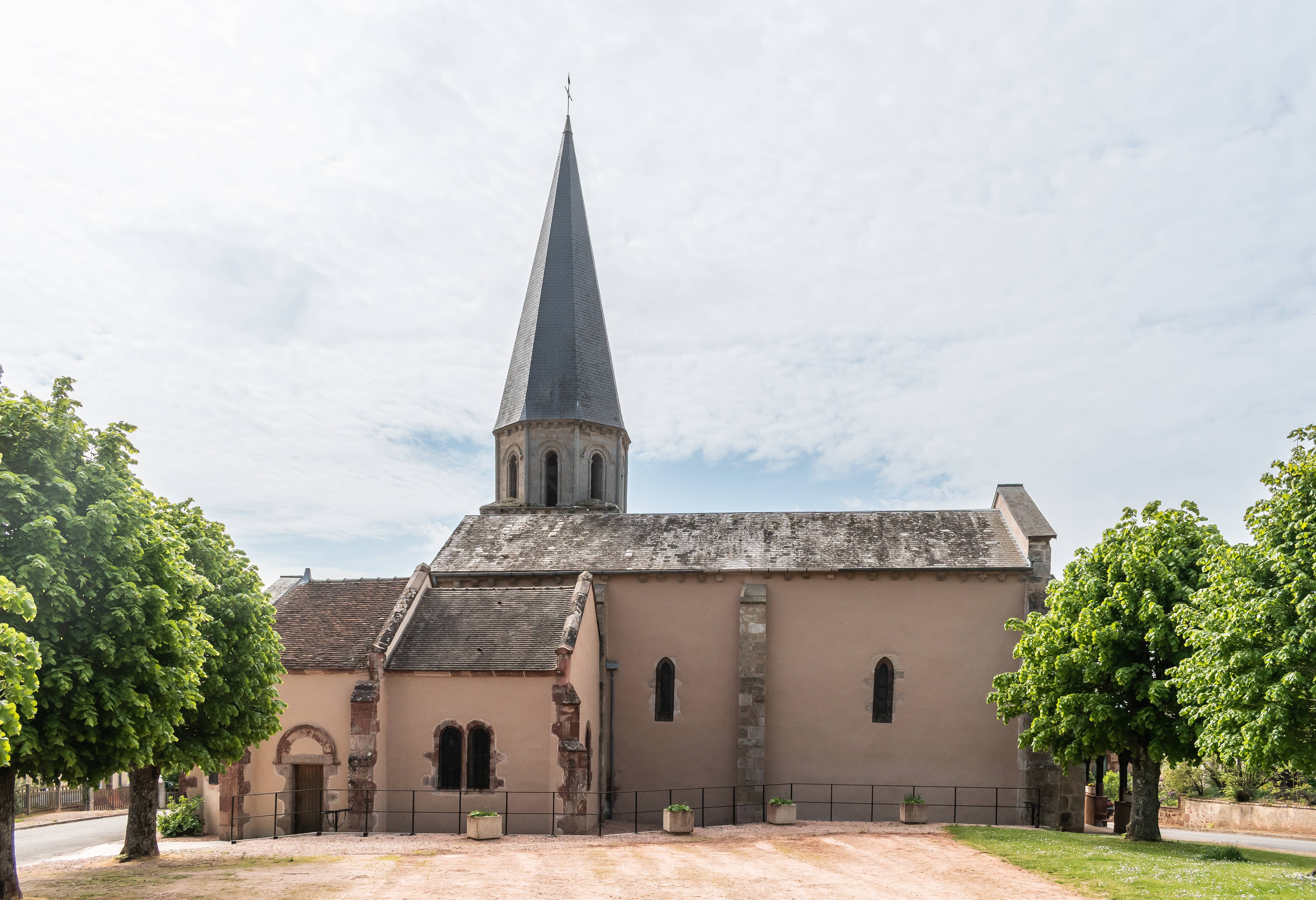 Photo de 利尔诺莱斯圣凯瑟琳教堂