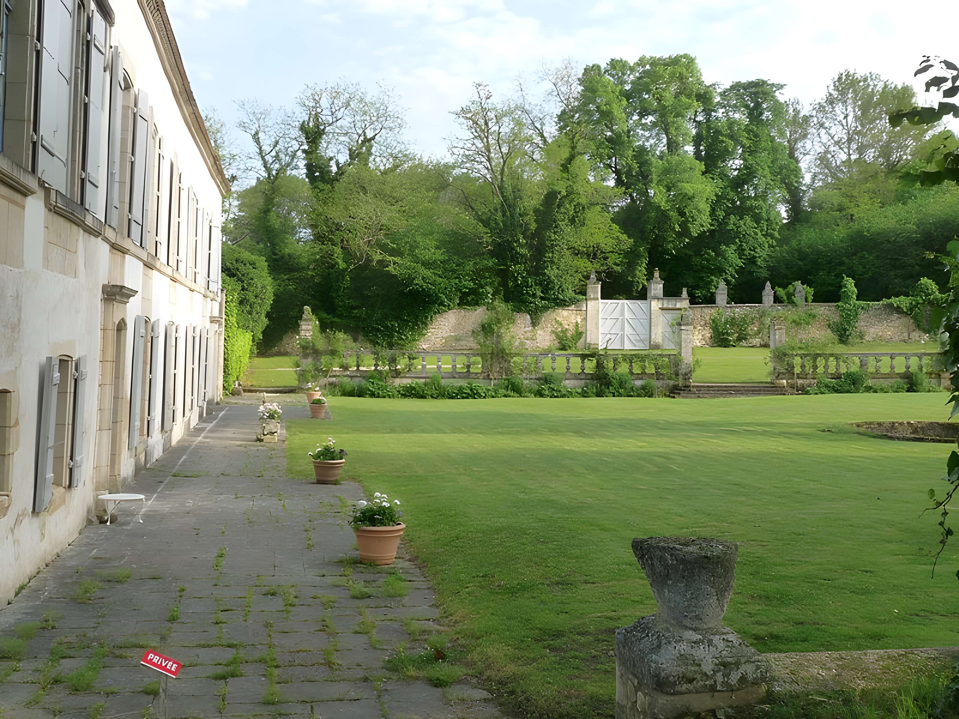 Abbaye Notre-Dame de Grosbot