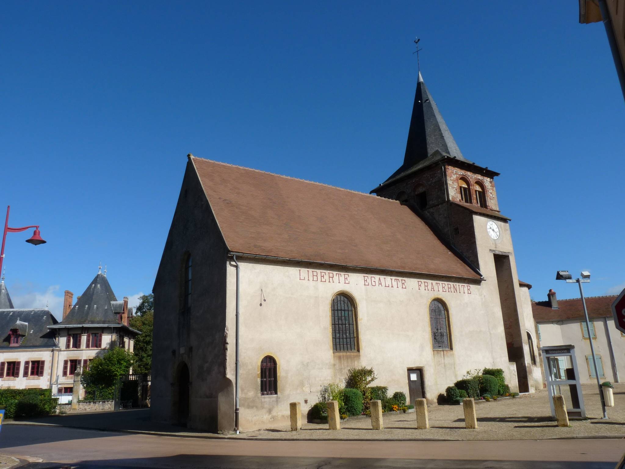 Photo de Église Saint-Remi de Pierrefitte-sur-Loire