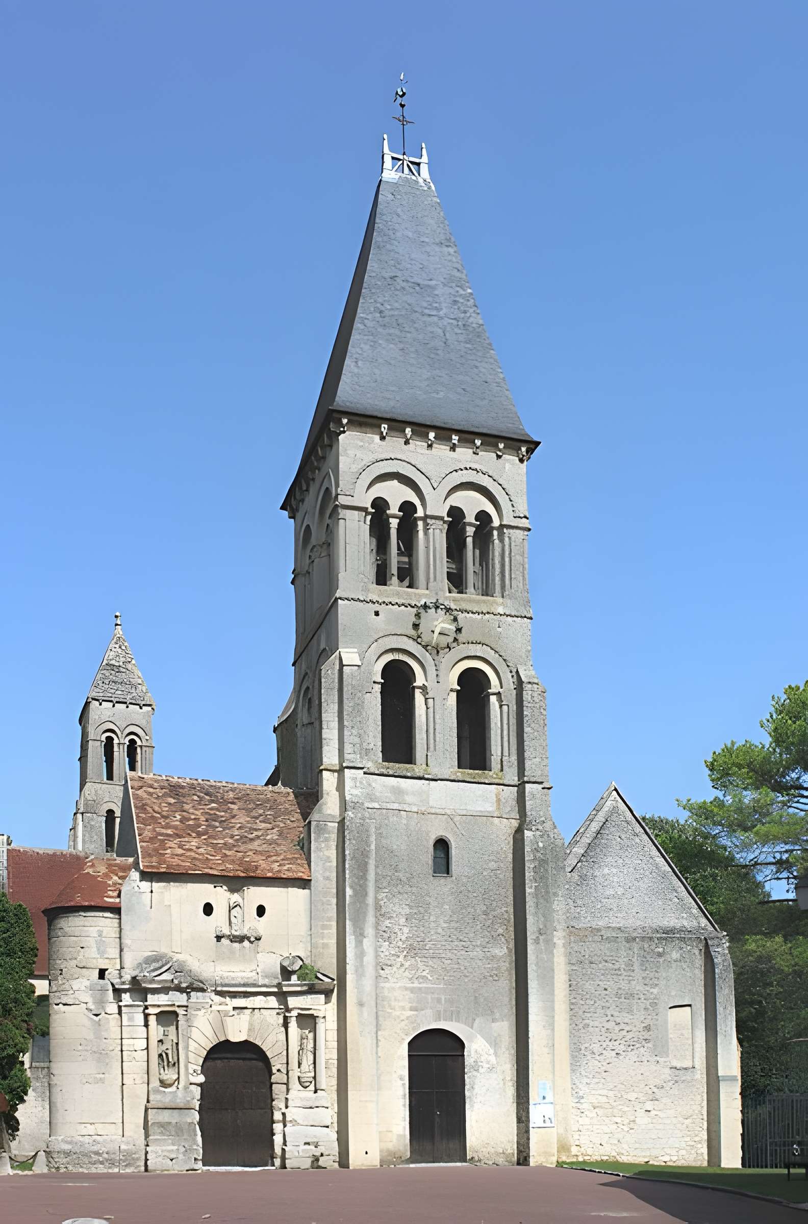 Abbaye Notre-Dame de Morienval