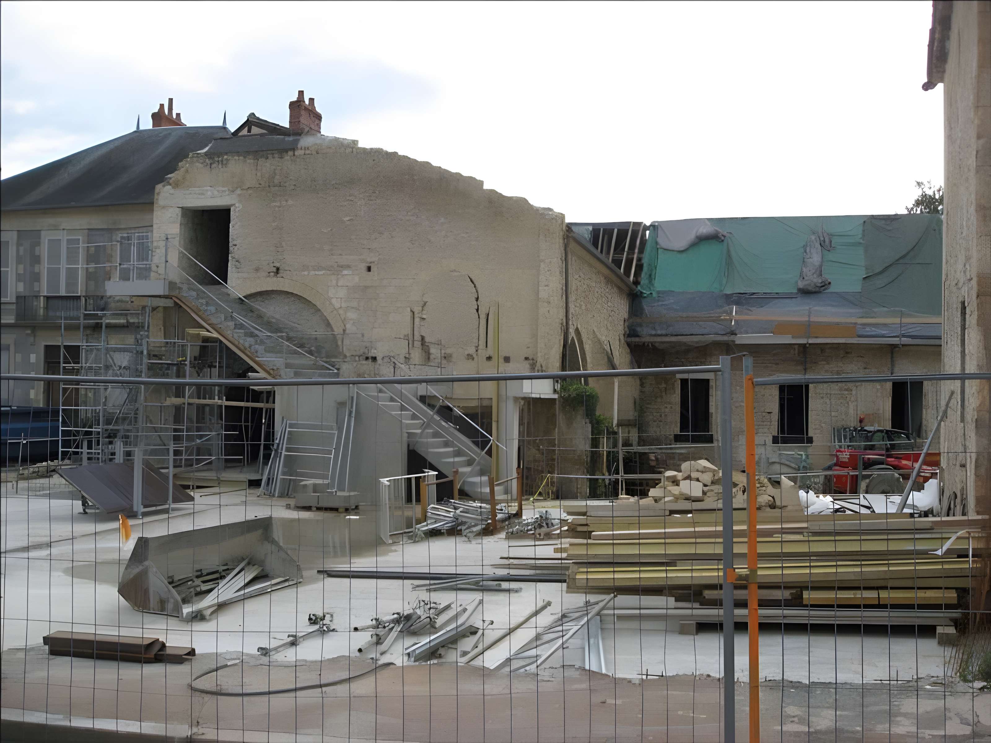Abbaye Notre-Dame de Nevers