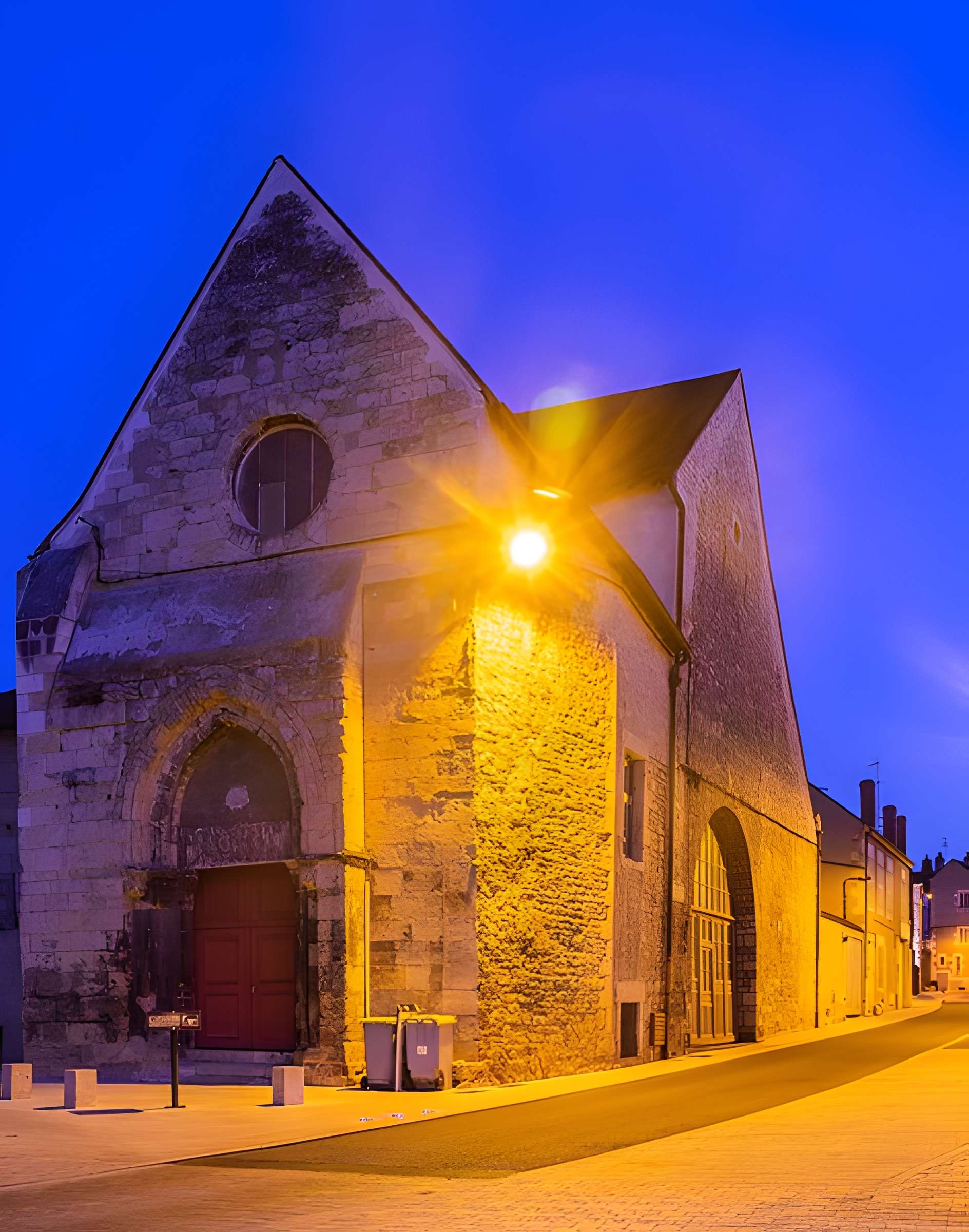 Abbaye Notre-Dame de Nevers
