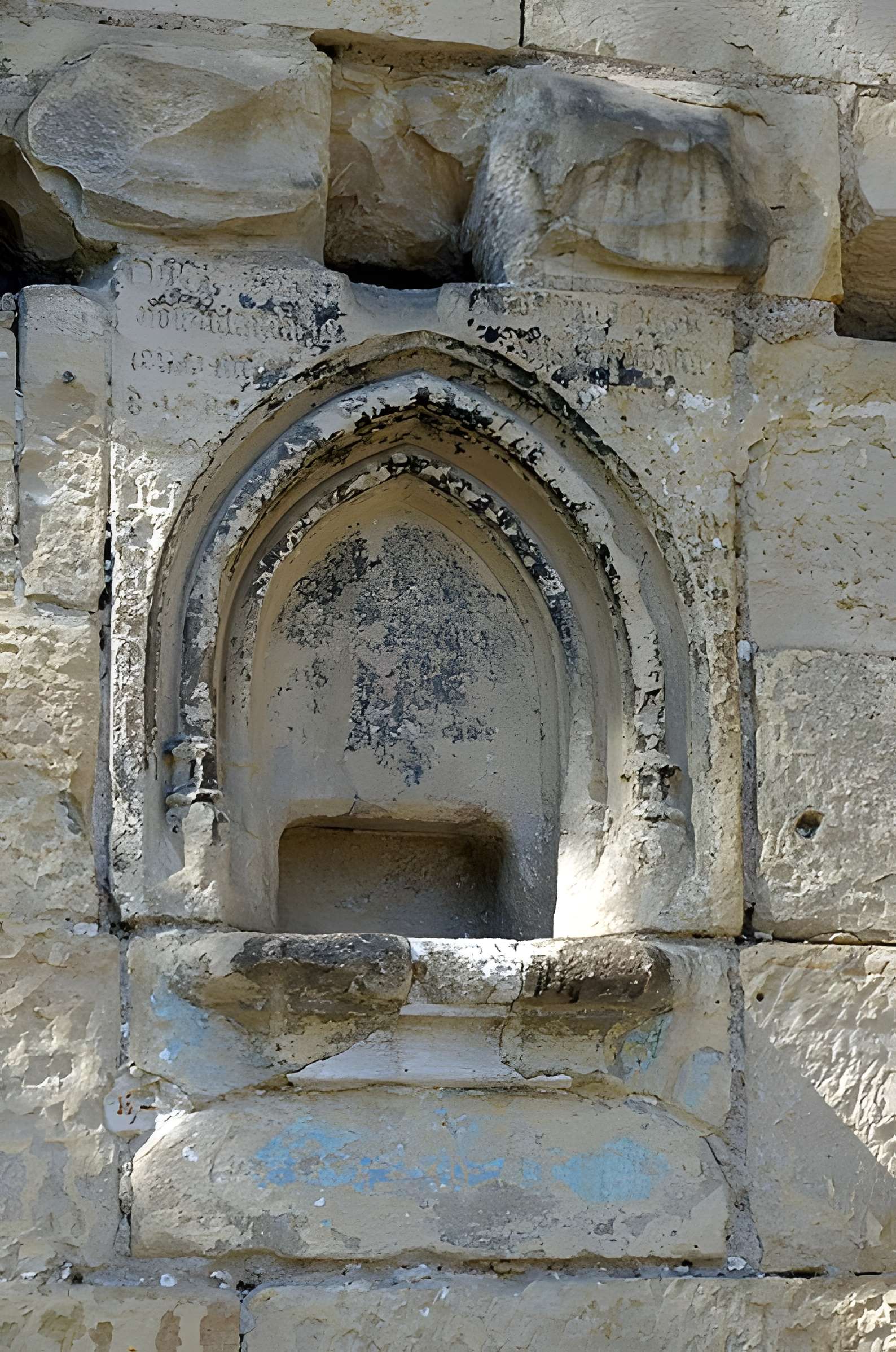 Abbaye Notre-Dame de Nevers