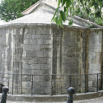 Abbaye Saint-Césaire dArles