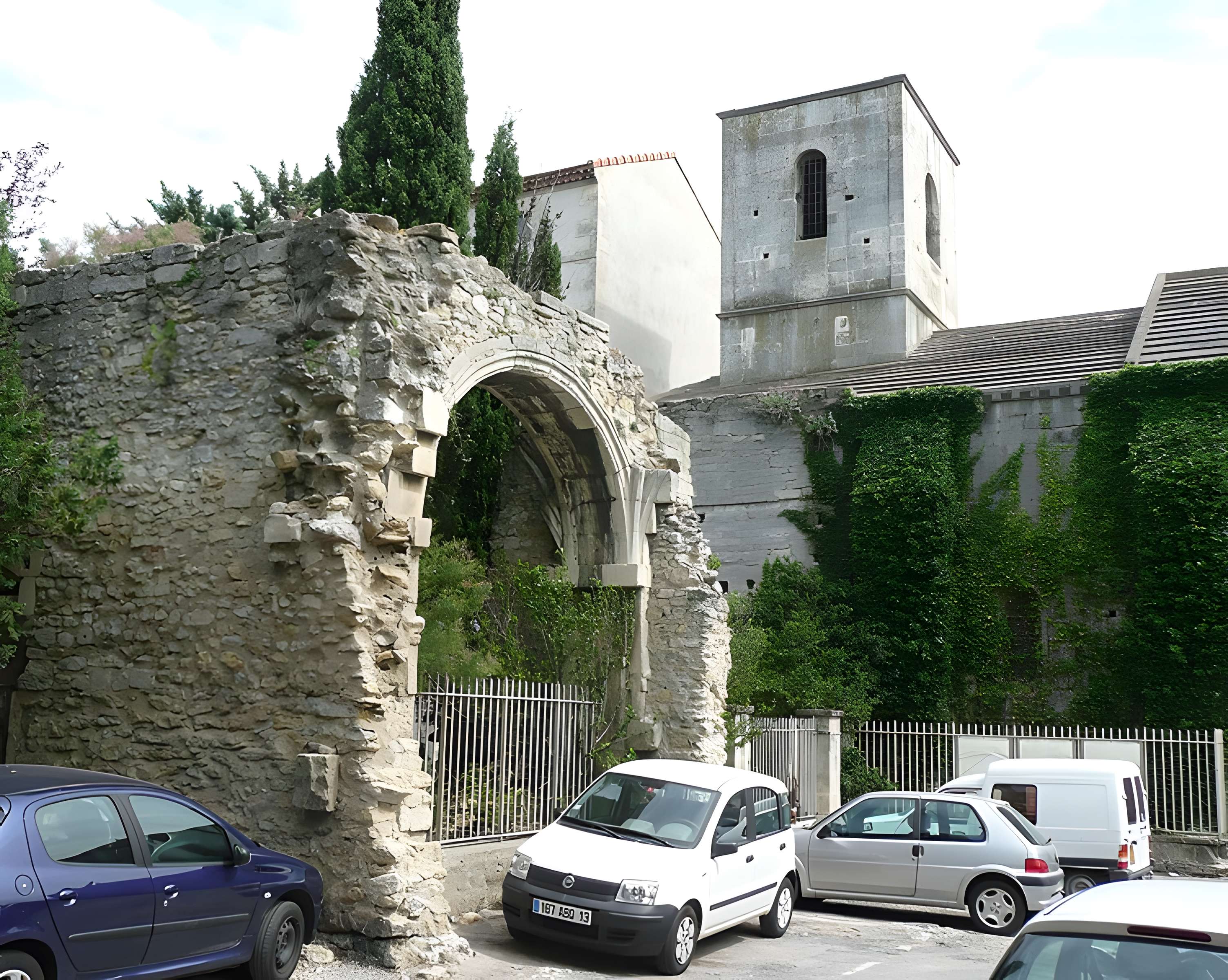 Abbaye Saint-Césaire d'Arles