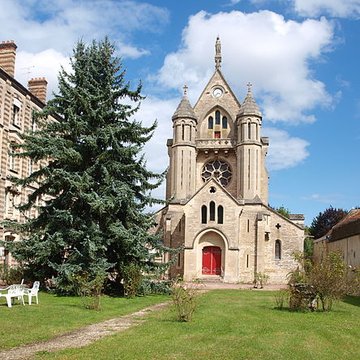 Abbaye Sainte-Colombe de Saint-Denis-lès-Sens