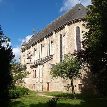 Abbaye Sainte-Colombe de Saint-Denis-lès-Sens