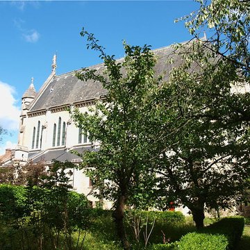 Abbaye Sainte-Colombe de Saint-Denis-lès-Sens