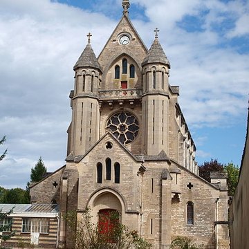 Abbaye Sainte-Colombe de Saint-Denis-lès-Sens