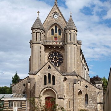 Abbaye Sainte-Colombe de Saint-Denis-lès-Sens