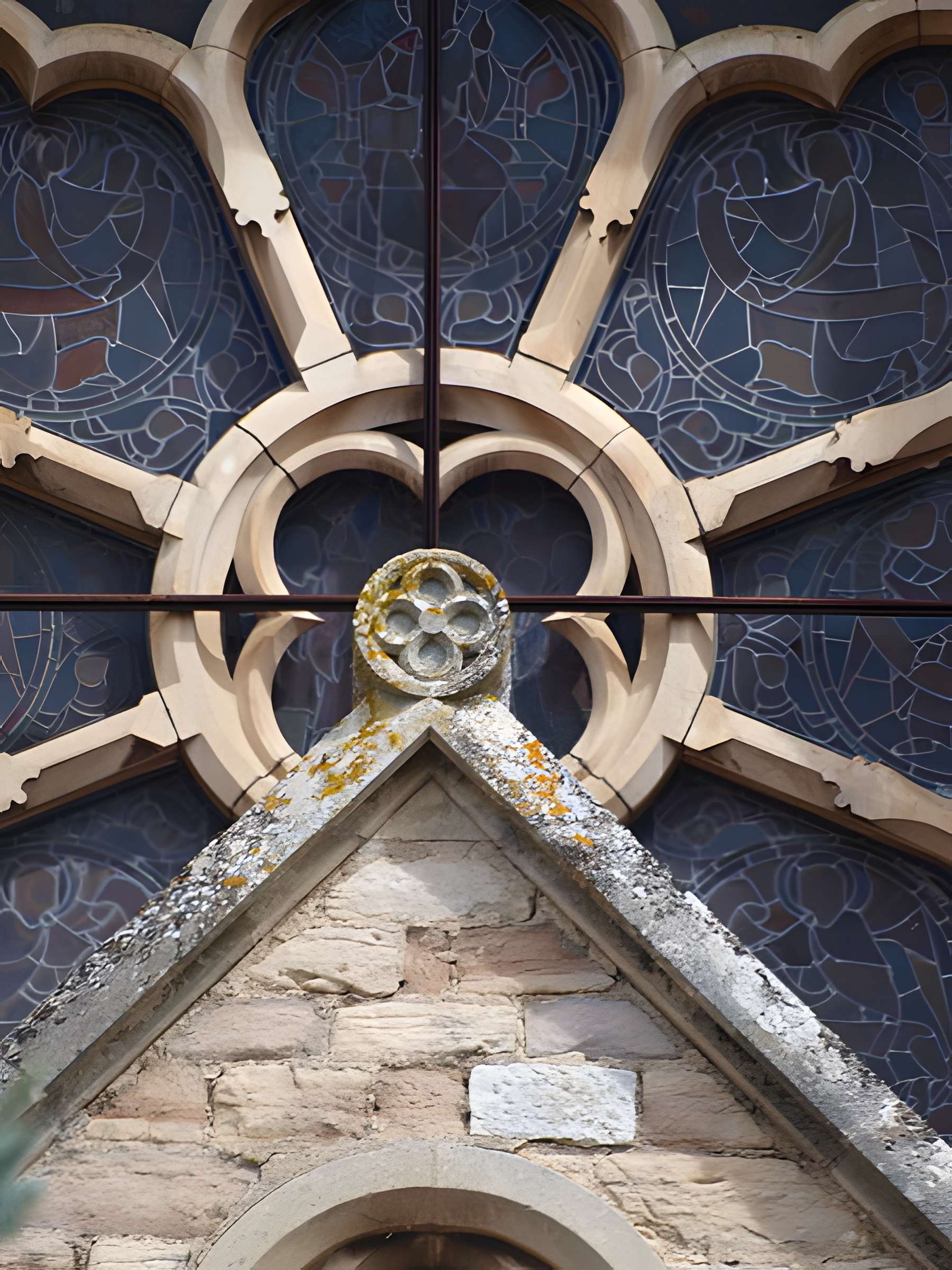 Abbaye Sainte-Colombe de Saint-Denis-lès-Sens
