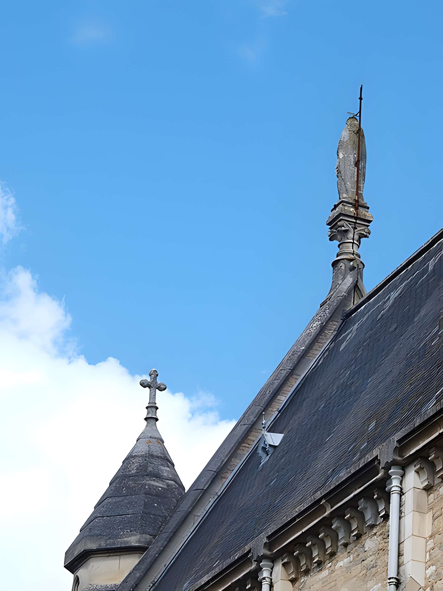 Abbaye Sainte-Colombe de Saint-Denis-lès-Sens