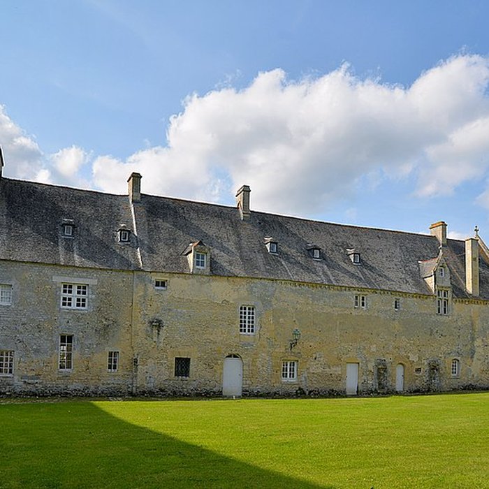 Photo de Abbaye Sainte-Marie de Longues-sur-Mer