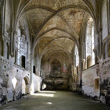 Abbaye Sainte-Marie de Longues-sur-Mer