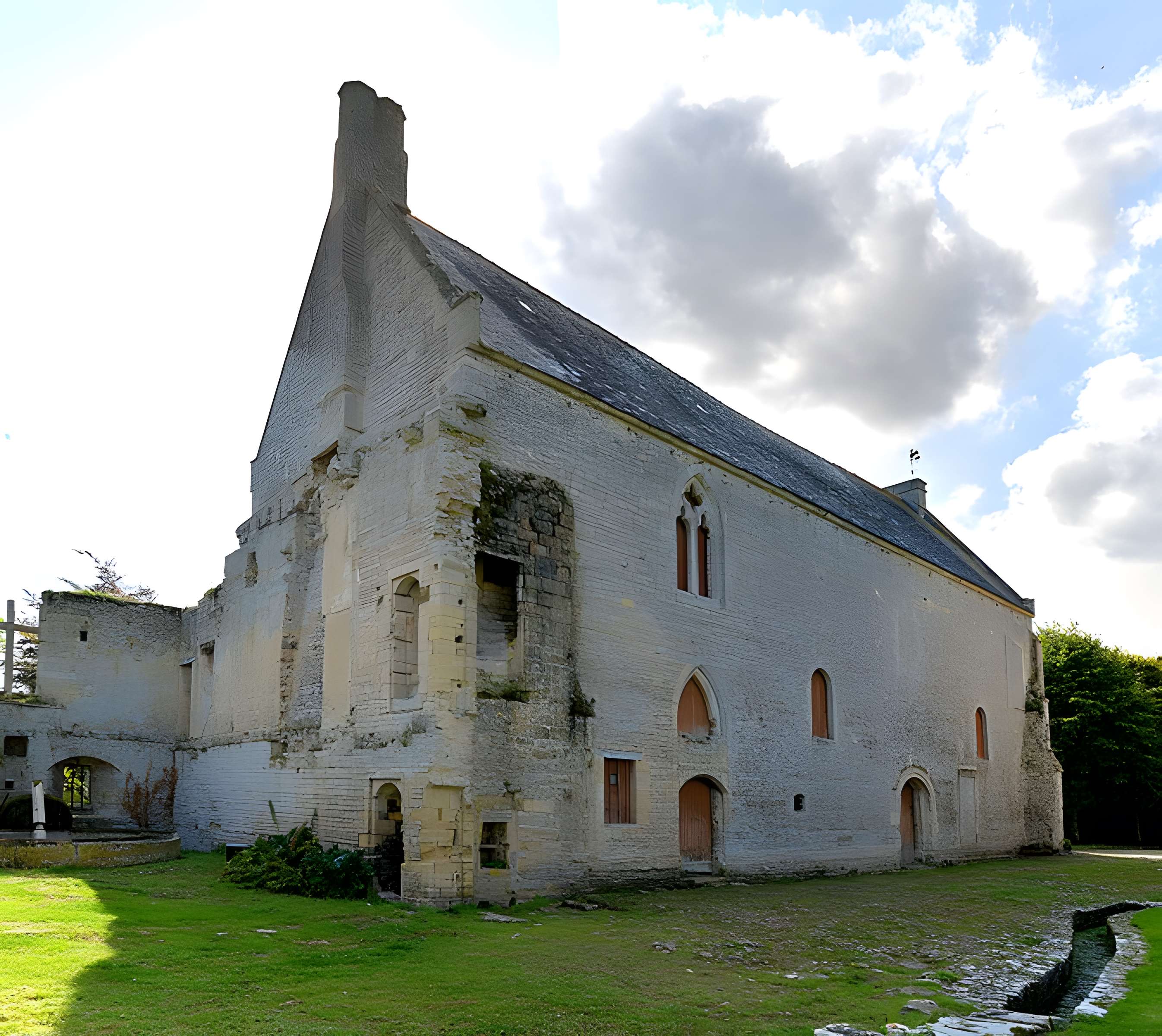Abbaye Sainte-Marie de Longues-sur-Mer