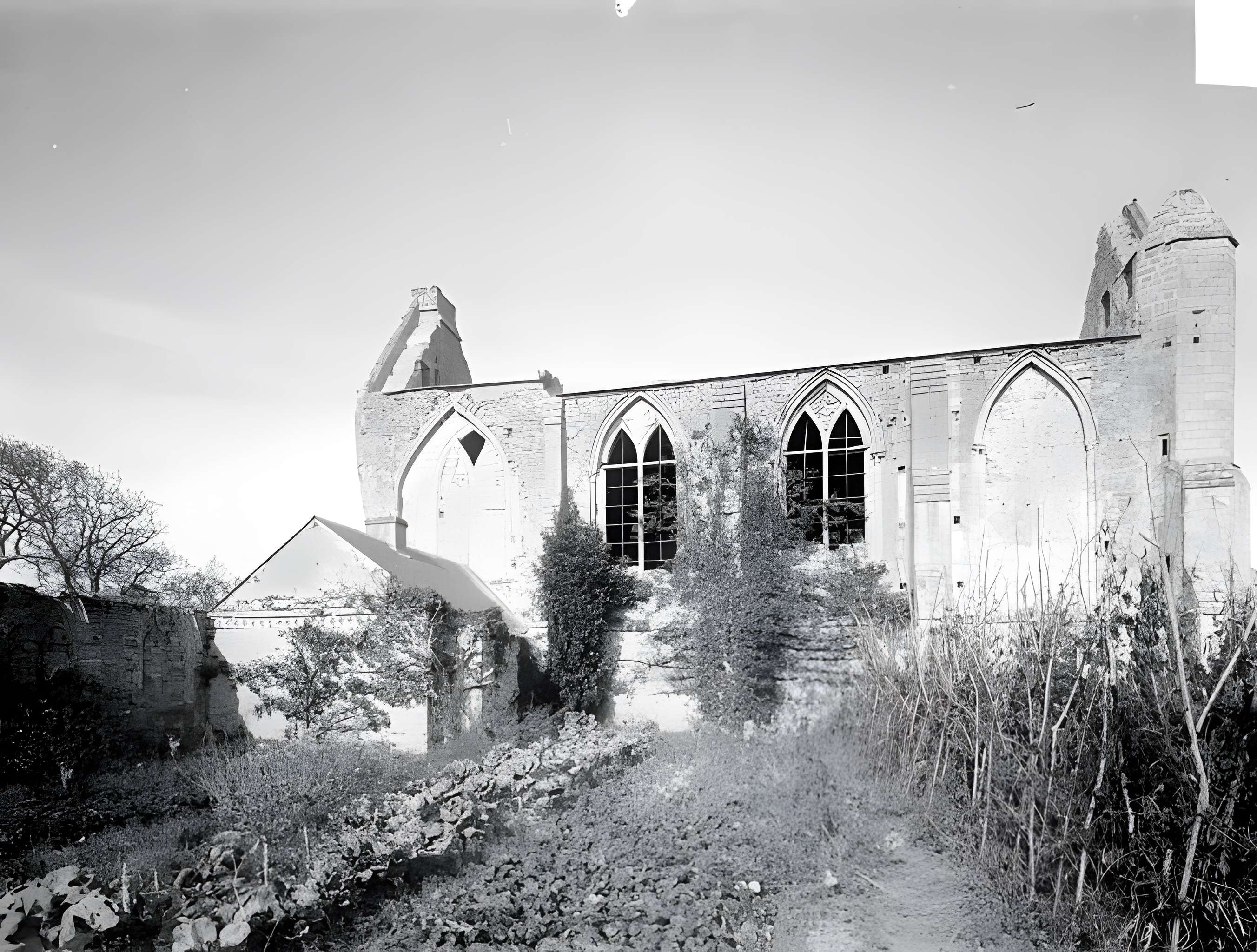 Abbaye Sainte-Marie de Longues-sur-Mer