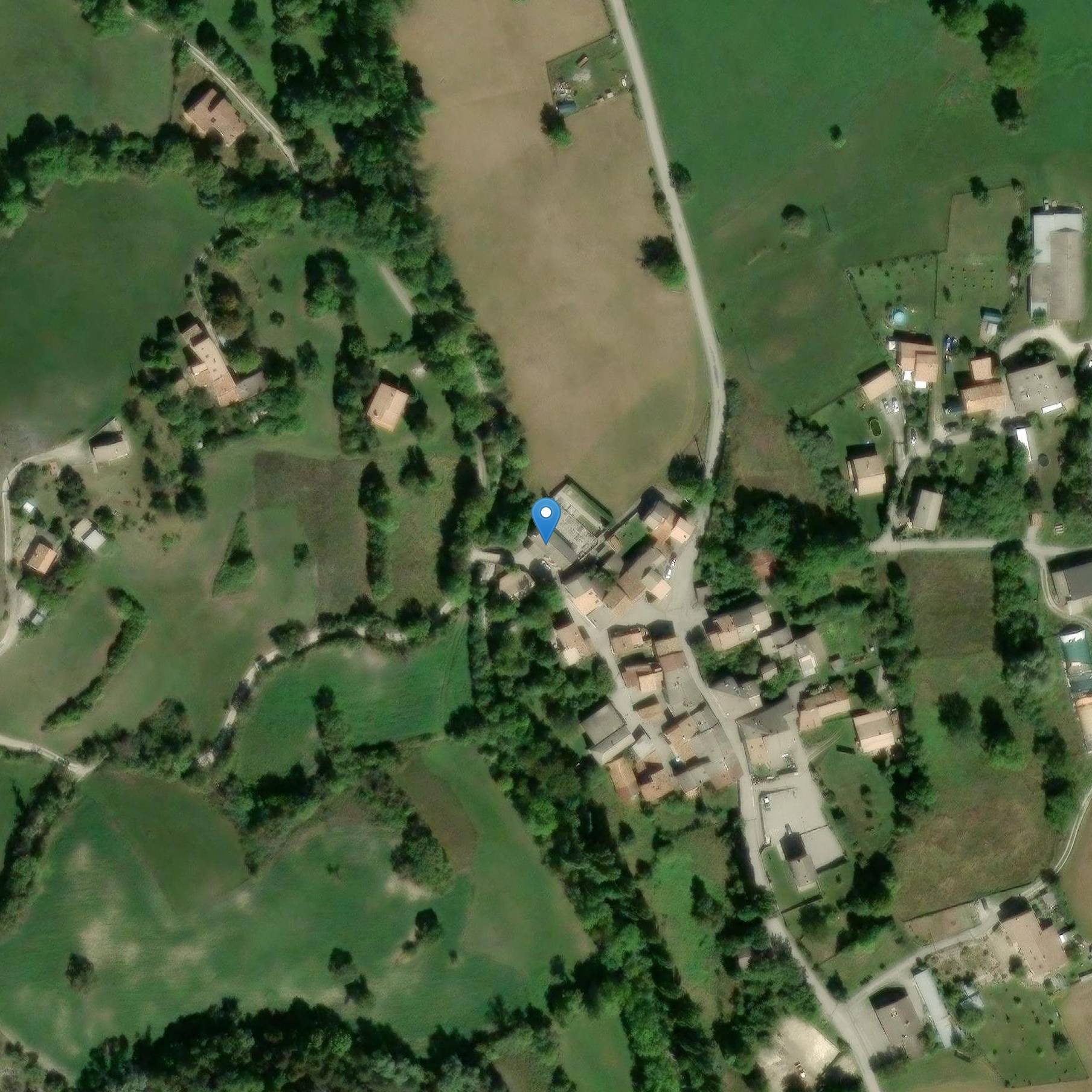 Photo de Église Saint-Claude de Hyèges