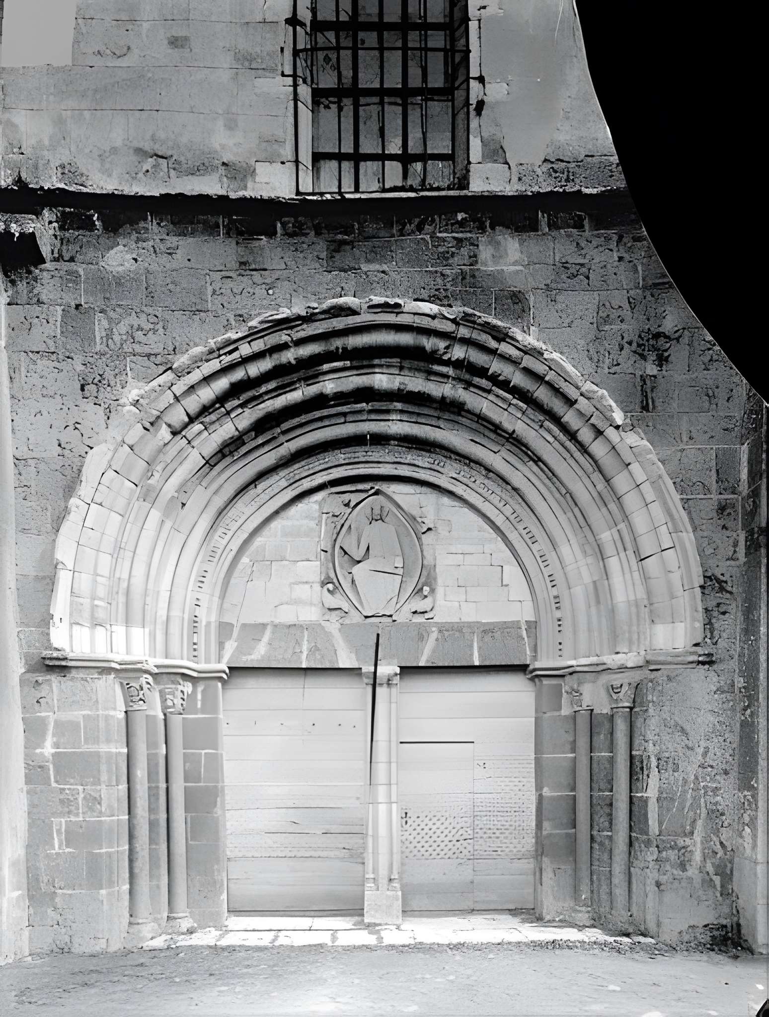 Abbaye Saint-Eptade de Cervon