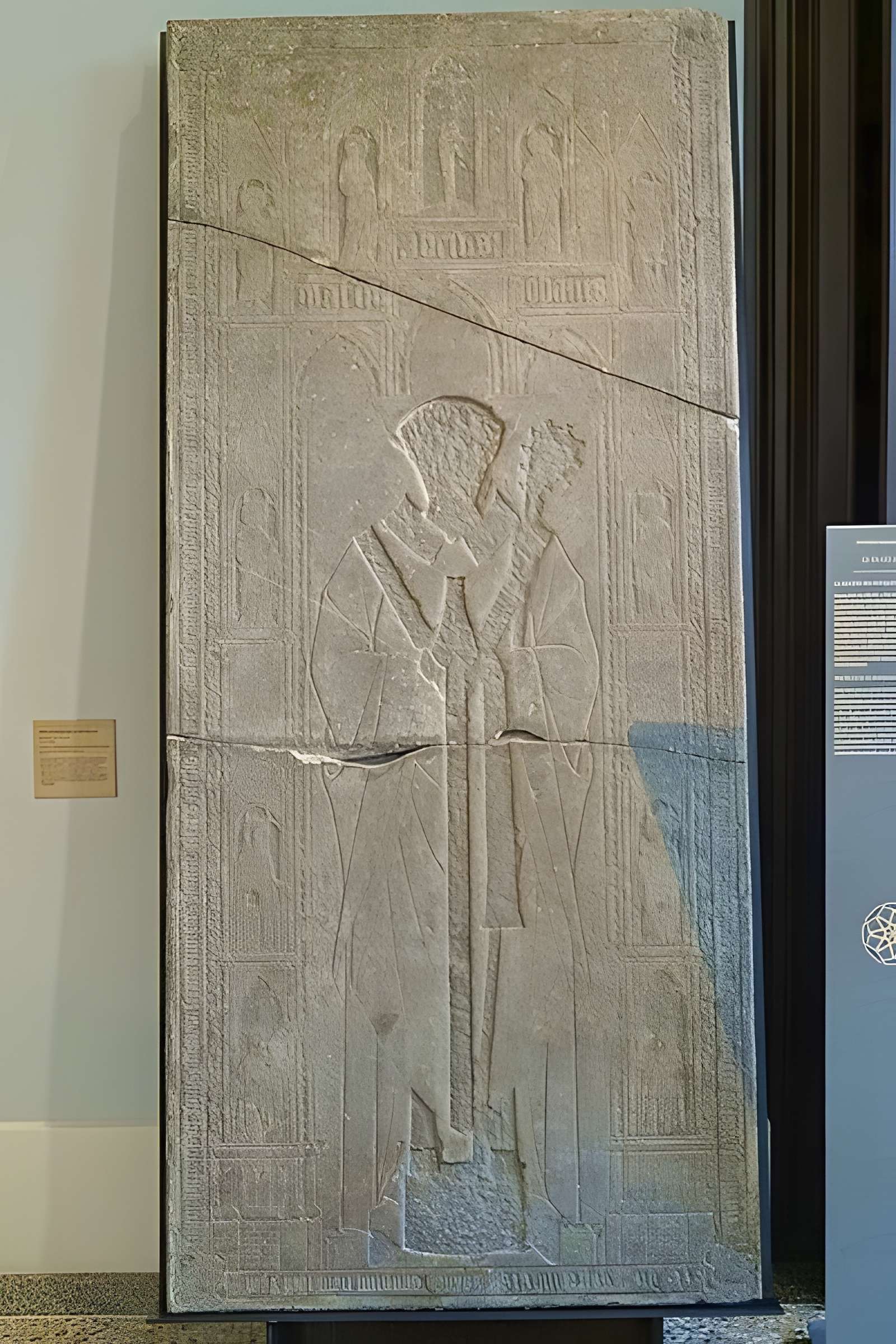 Abbaye Saint-Josse de Dommartin