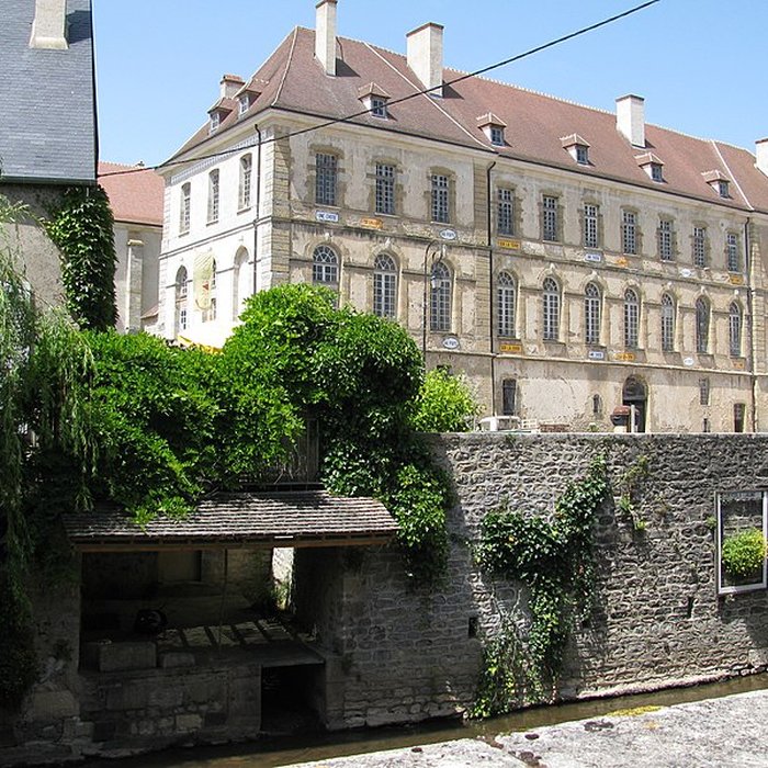 Photo de Abbaye Saint-Léonard de Corbigny