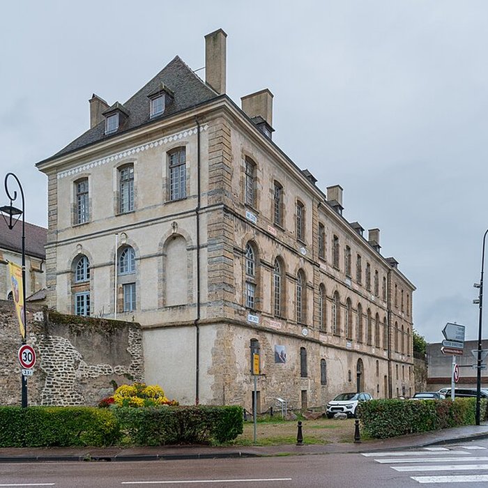 Photo de Abbaye Saint-Léonard de Corbigny