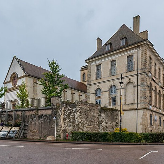 Photo de Abbaye Saint-Léonard de Corbigny