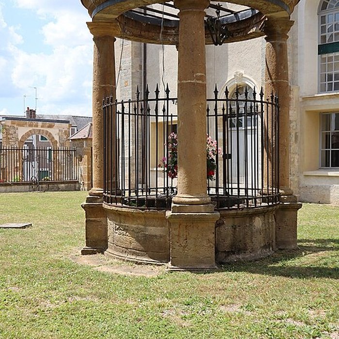 Photo de Abbaye Saint-Léonard de Corbigny