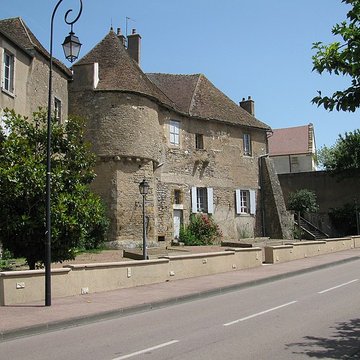 Abbaye Saint-Léonard de Corbigny
