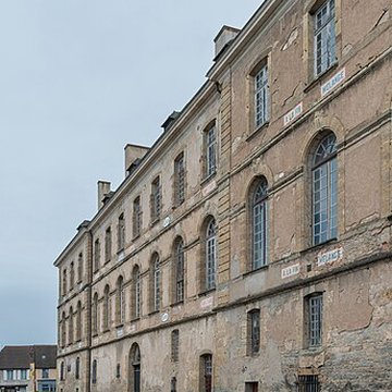 Abbaye Saint-Léonard de Corbigny