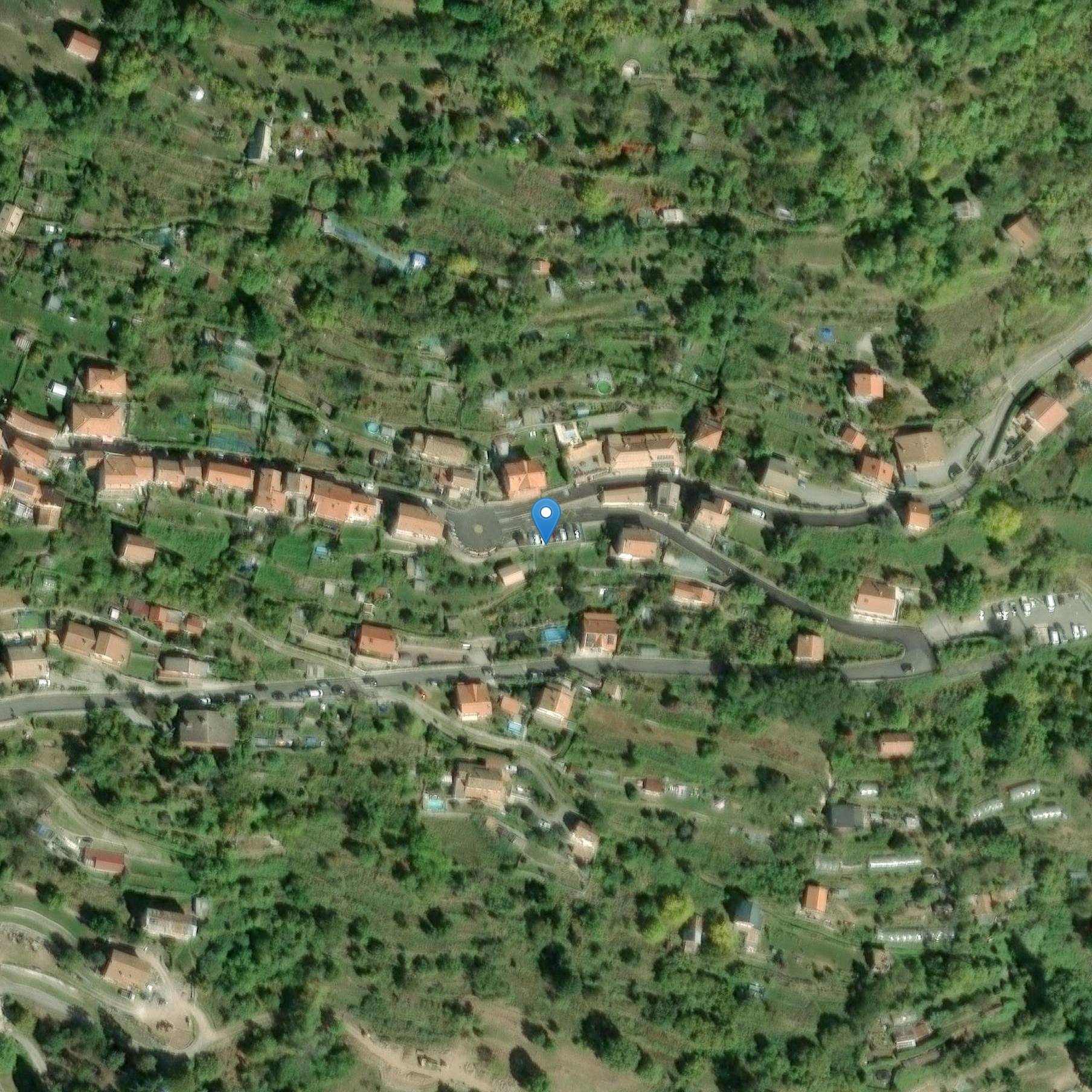 Photo de Iglesia de San Pedro y San Pablo de Belvédère