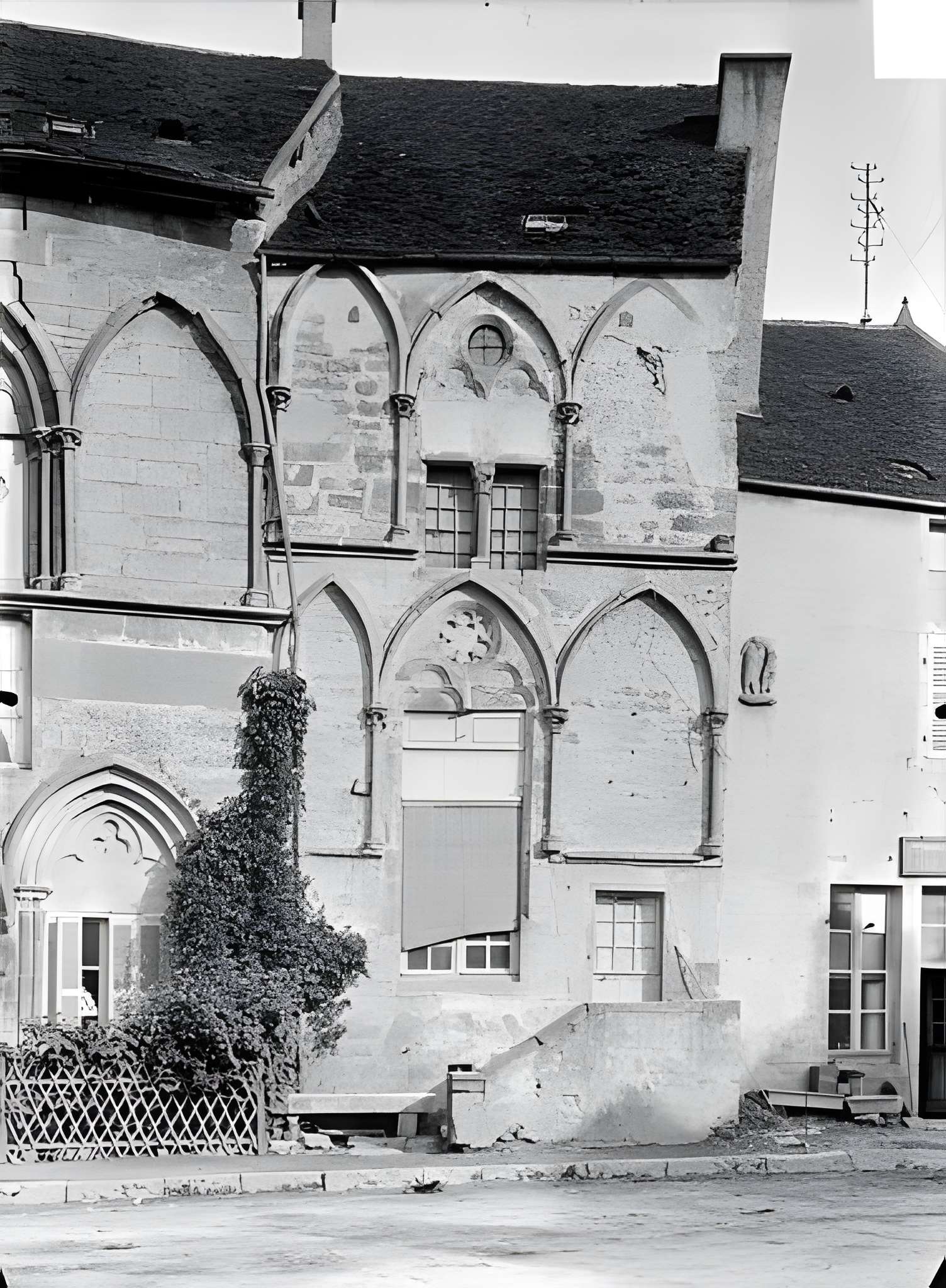 Abbaye Saint-Pierre de Bèze