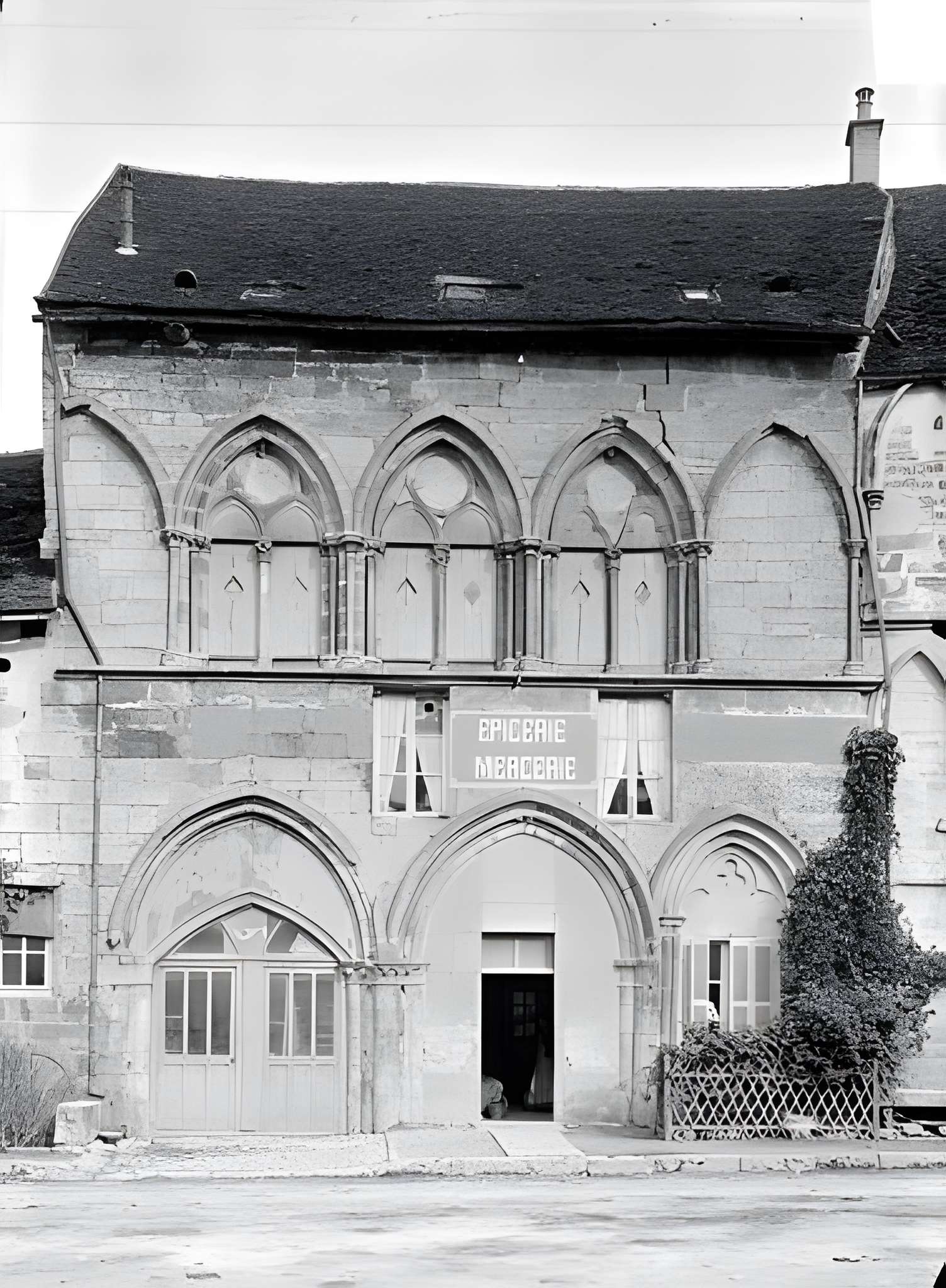 Abbaye Saint-Pierre de Bèze