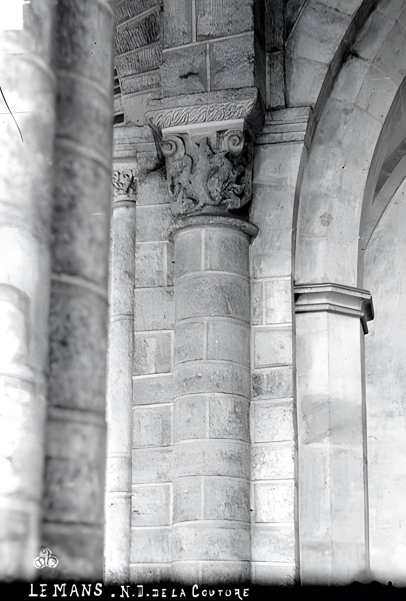 Abbaye Saint-Pierre de la Couture